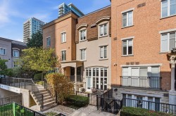 1021-54 East Liberty Street Toronto, ON M6K 3P3
