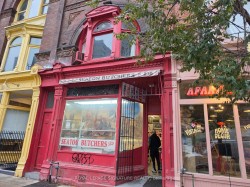236 Queen Street EToronto, ON M5A 1S3