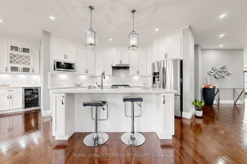 2549 Snow Knight Drive, Oshawa, ON 