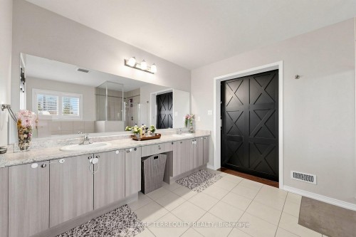 2549 Snow Knight Drive, Oshawa, ON 
