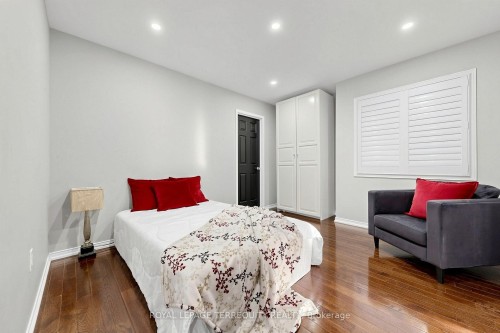 2549 Snow Knight Drive, Oshawa, ON 