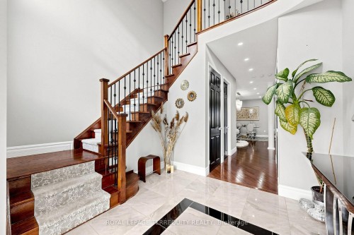2549 Snow Knight Drive, Oshawa, ON 