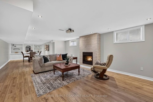 5 Bonacres Avenue, Toronto, ON 