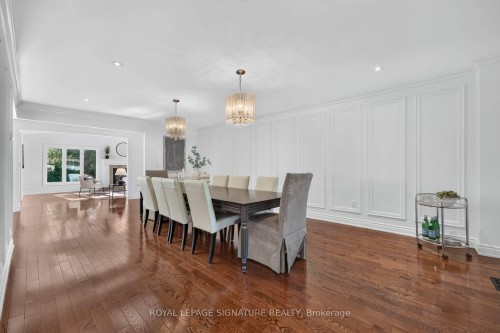 5 Bonacres Avenue, Toronto, ON 
