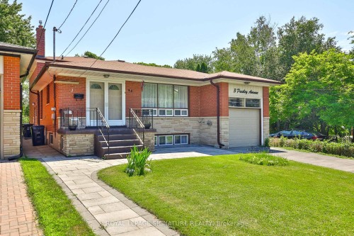 3 Presley Avenue, Toronto, ON 