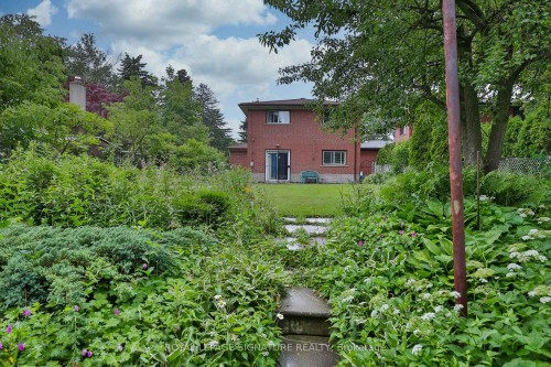3 Presley Avenue, Toronto, ON 