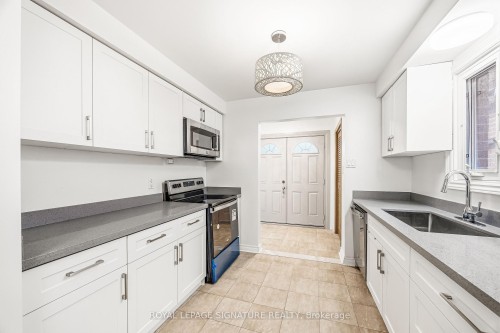 3 Presley Avenue, Toronto, ON 