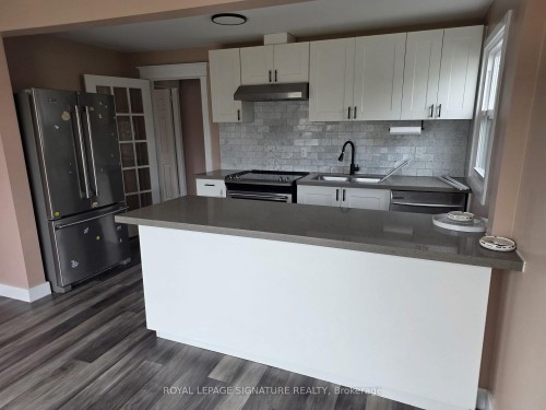 Main-38 Glynn Road , Ajax, ON L1S 2C3 3
