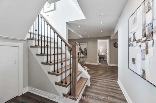 Lower-123 Bowman Avenue , Whitby, ON L1N 3T7 2
