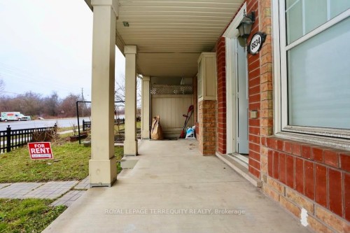 8834 Sheppard Avenue E, Toronto, ON M1B 6J4 2