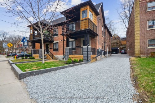 Lower-129 Kenilworth Avenue , Toronto, ON M4L 3S7