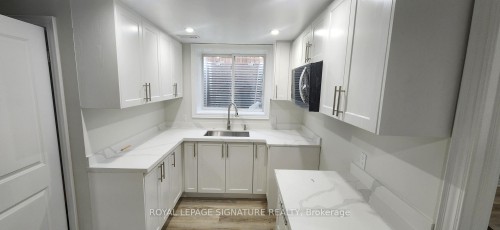 Lower-25 Lyle Drive , Clarington, ON L1C 0V8 2