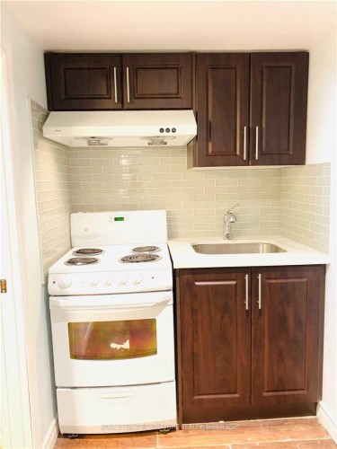 Lower-94 Woodfern Drive , Toronto, ON M1K 2L5 4