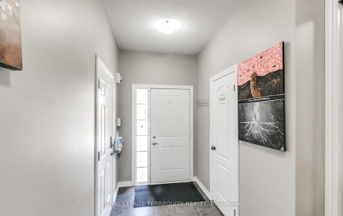 95 Nearco Gate , Oshawa, ON L1L 0J2 2