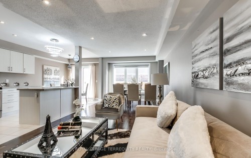 95 Nearco Gate , Oshawa, ON L1L 0J2 5