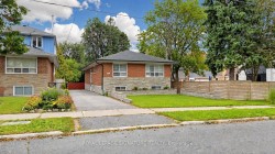 35 Florens Avenue Toronto, ON M1L 1R7