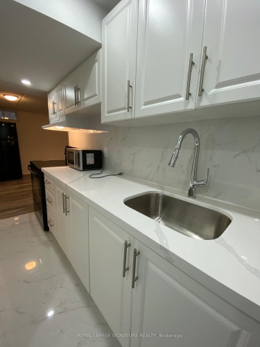Lower Level-123 Mildenhall Place , Whitby, ON L1M 0E4 3