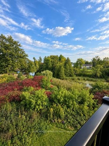 17 Connor Drive, Whitchurch-Stouffville, ON 