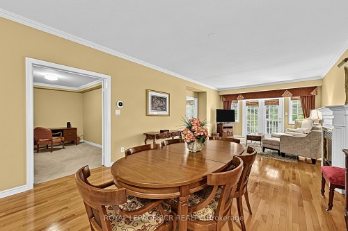 11-520 Silken Laumann Drive, Newmarket, ON 