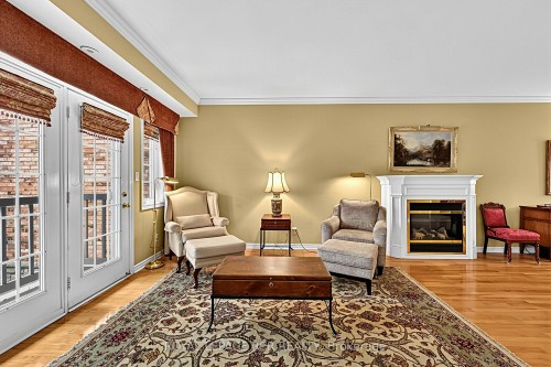 11-520 Silken Laumann Drive, Newmarket, ON 