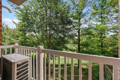 11-520 Silken Laumann Drive, Newmarket, ON 
