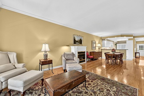 11-520 Silken Laumann Drive, Newmarket, ON 