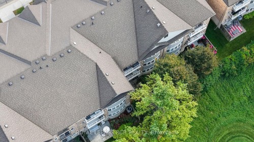11-520 Silken Laumann Drive, Newmarket, ON 
