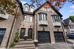 107 Hunt Avenue Richmond Hill, ON L4C 4H1