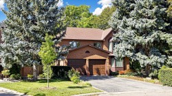 8 Royal Garden Boulevard  Vaughan, ON L4L 7C3