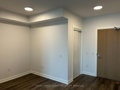 2004-5 Meadowale Road , Vaughan, ON L5R 3H4 4