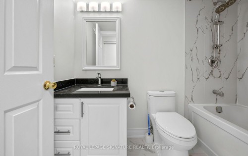 202-175 Cedar Avenue, Richmond Hill, ON 