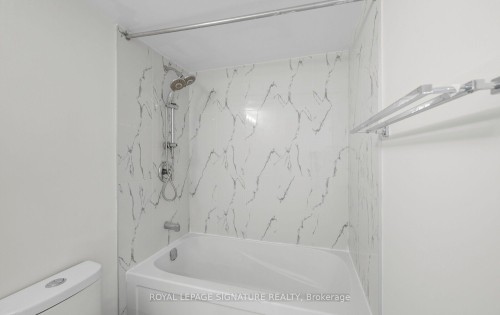 202-175 Cedar Avenue, Richmond Hill, ON 