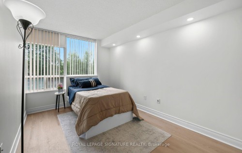 202-175 Cedar Avenue, Richmond Hill, ON 