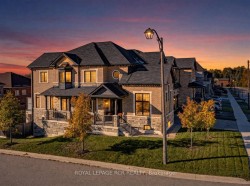 47 Carondale Square East Gwillimbury, ON L9N 0X5