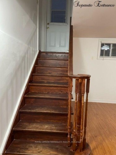 43 Montjoy Crescent , Brampton, ON L6S 3E6 2