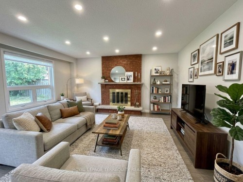 743 Fieldstone Road, Mississauga, ON 