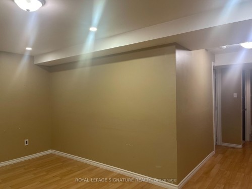 37 Whiteface Crescent , Brampton, ON L6X 4X3 5