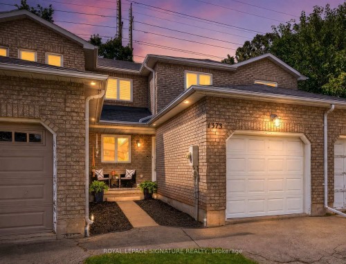 1373 Treeland Street, Burlington, ON 