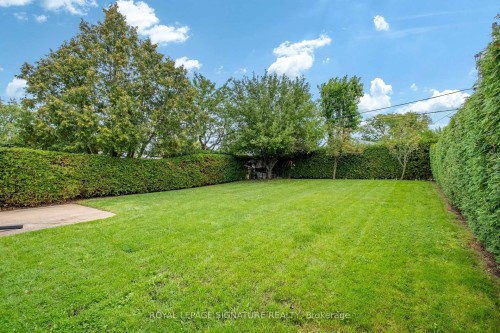 11 Brook Tree Crescent, Toronto, ON 