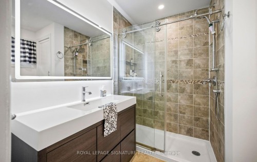 57 Sabrina Drive, Toronto, ON 