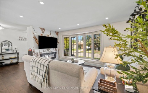 57 Sabrina Drive, Toronto, ON 