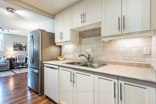 1102-812 Burnhamthorpe Road, Toronto, ON 