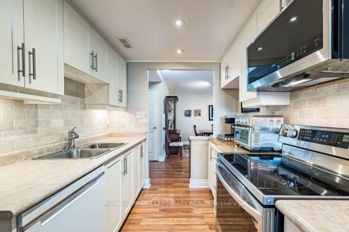 1102-812 Burnhamthorpe Road, Toronto, ON 
