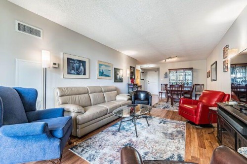 1102-812 Burnhamthorpe Road, Toronto, ON 