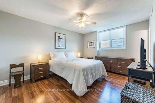 1102-812 Burnhamthorpe Road, Toronto, ON 