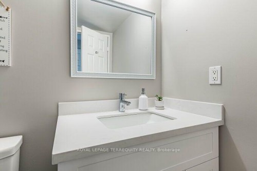1102-812 Burnhamthorpe Road, Toronto, ON 