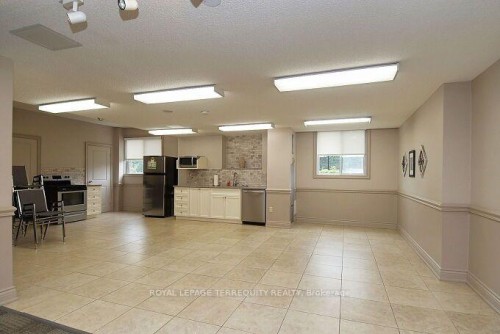 1102-812 Burnhamthorpe Road, Toronto, ON 