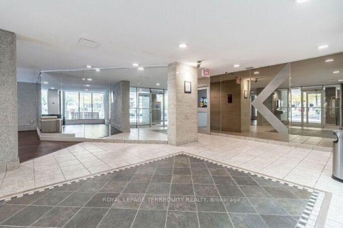 1102-812 Burnhamthorpe Road, Toronto, ON 