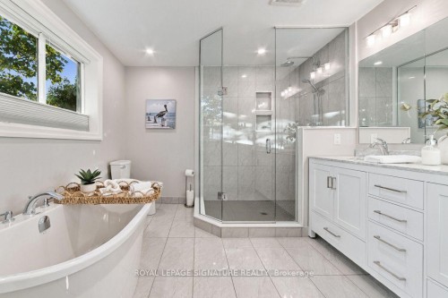 552 Brock Court, Milton, ON 