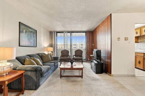 539-2645 Jane Street, Toronto, ON 